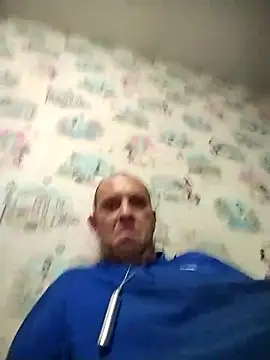 MaxDevilWhite online show from 11/25/25, 05:24