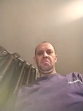 MaxDevilWhite online show from 11/26/25, 05:25