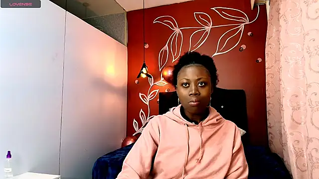 Sara Naugty online show from 02/06/25, 12:05