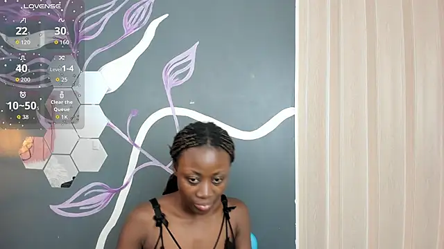 Sara Naugty online show from 11/08/25, 07:12