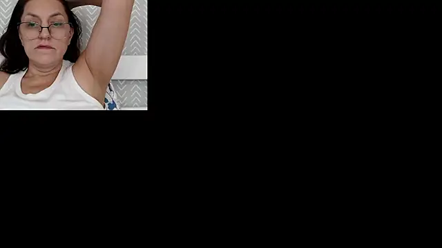 Soffya Soy online show from 11/01/25, 10:56