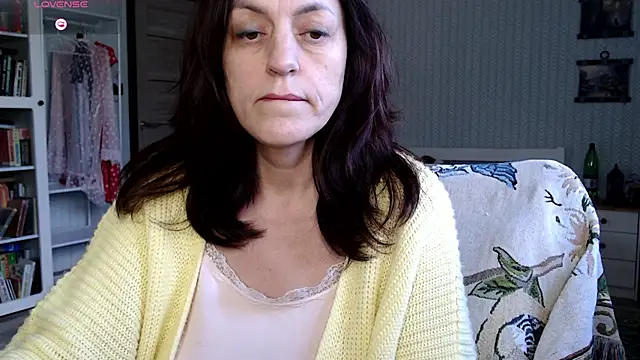 Soffya Soy online show from 04/28/26, 04:28