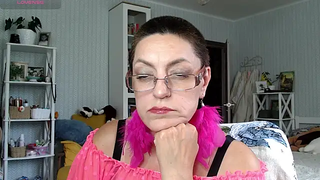 Soffya Soy online show from 06/16/26, 07:33