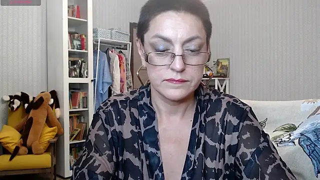 Soffya Soy online show from 06/17/26, 09:16