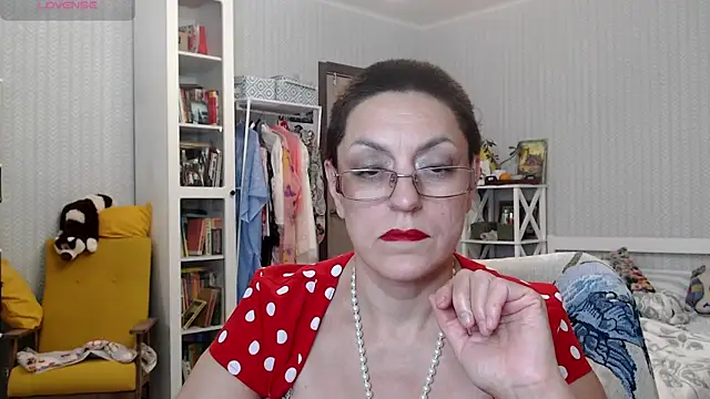 Snapshot of Soffya_Soy chatting on 06/19/26, 08:34 Soffya Soy online show from 06/19/26, 08:34