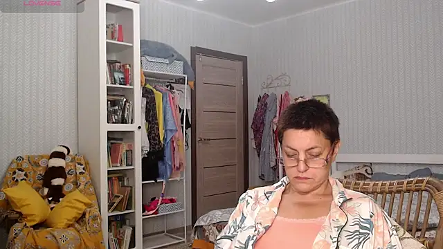 Snapshot of Soffya_Soy chatting on 07/18/26, 08:45 Soffya Soy online show from 07/18/26, 08:45