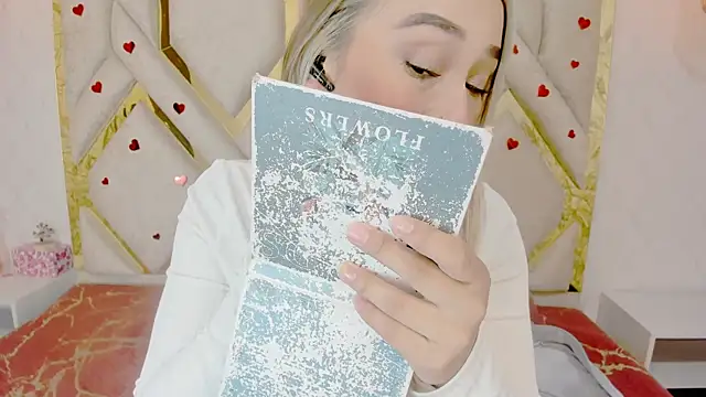 Lannajansen online show from 02/20/25, 02:24