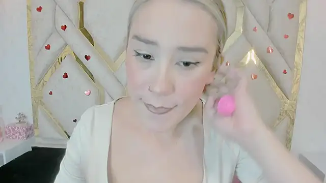 Lannajansen online show from 02/26/25, 04:45