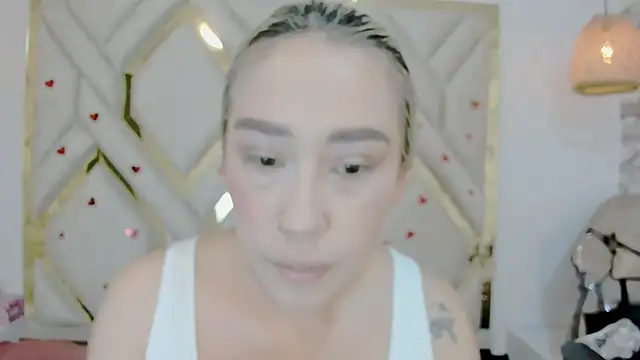 Lannajansen online show from 02/28/25, 01:36