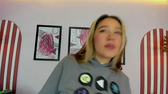 Lannajansen online show from 09/14/25, 02:49