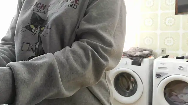 Snapshot of bunnyfox420 chatting on 11/23/25, 03:56 bunnyfox420 online show from 11/23/25, 03:56