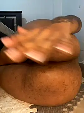 Snapshot of Charlotte_bronxxx chatting on 09/09/25, 06:29 Charlotte bronxxx online show from 09/09/25, 06:29