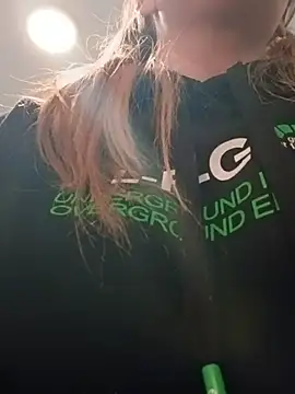 barbieinbondage7 online show from 05/22/26, 03:46