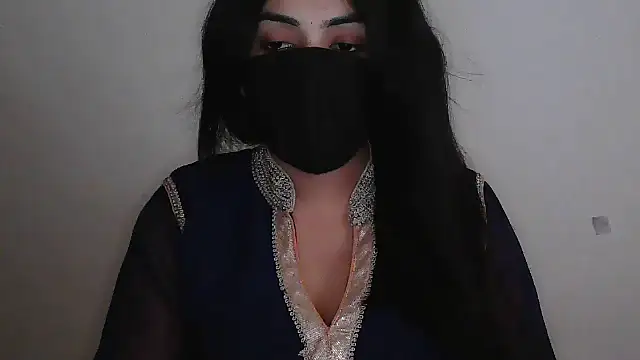 Snapshot of Reddy_Trisha chatting on 03/26/26, 10:43 Reddy Trisha online show from 03/26/26, 10:43