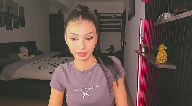 HelenShawn online show from 02/01/25, 10:02