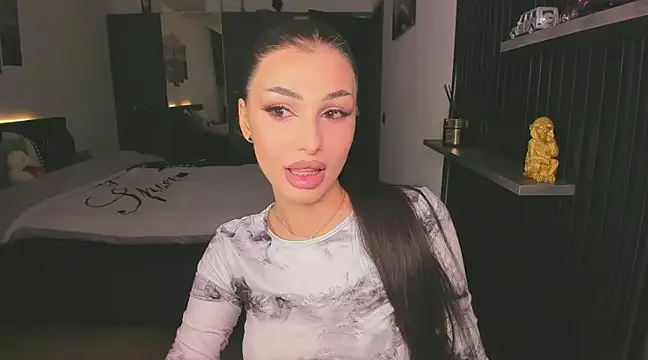 HelenShawn online show from 02/08/25, 10:29