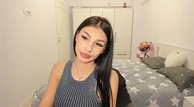 HelenShawn online show from 02/25/25, 03:31