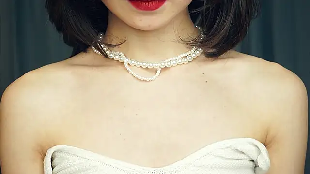 VeronaCritchlow online show from 02/14/25, 02:02