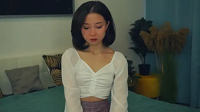 VeronaCritchlow online show from 03/09/25, 07:34