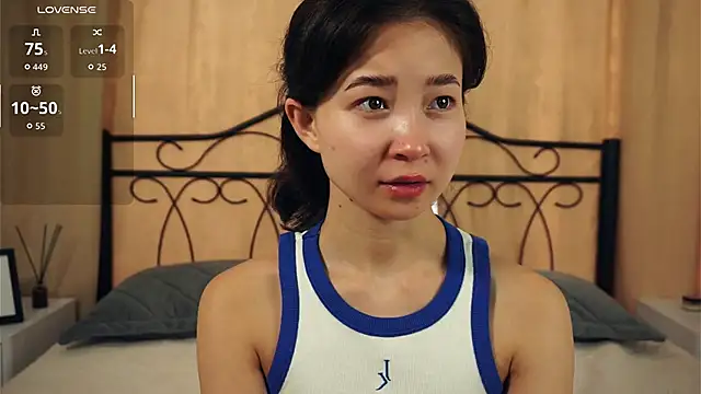 VeronaCritchlow online show from 09/13/25, 07:08