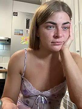 Snapshot of Donna_Sun chatting on 03/01/25, 11:15 Donna Sun online show from 03/01/25, 11:15