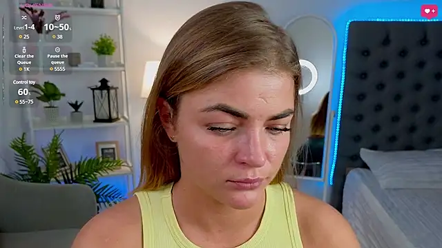 Snapshot of Donna_Sun chatting on 03/12/25, 07:02 Donna Sun online show from 03/12/25, 07:02