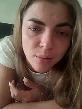 Snapshot of Donna_Sun chatting on 03/18/25, 08:25 Donna Sun online show from 03/18/25, 08:25