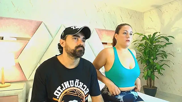 Snapshot of anastasia_marco chatting on 02/01/25, 11:43 anastasia marco online show from 02/01/25, 11:43