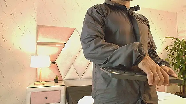 Snapshot of anastasia_marco chatting on 03/11/25, 11:33 anastasia marco online show from 03/11/25, 11:33