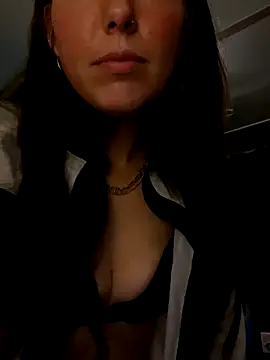 Snapshot of Hornyamy026 chatting on 11/12/25, 09:36 Hornyamy026 online show from 11/12/25, 09:36