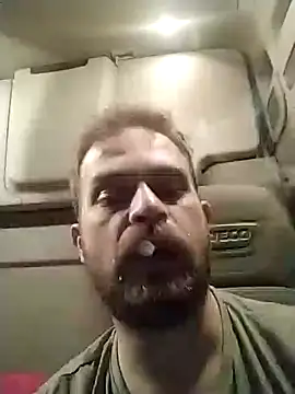 Snapshot of Sborratore1092 chatting on 01/28/25, 02:00 Sborratore1092 online show from 01/28/25, 02:00