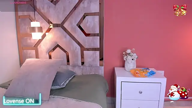 Billie Jhonson  online show from 12/04/25, 03:38