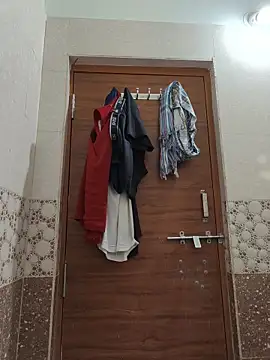 Snapshot of randit7 chatting on 11/24/25, 03:50 randit7 online show from 11/24/25, 03:50