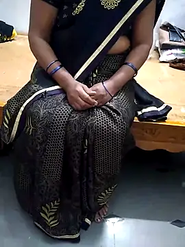 Snapshot of laxmitelugu78 chatting on 01/24/25, 01:14 laxmitelugu78 online show from 01/24/25, 01:14