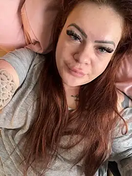 Snapshot of AnastasiaCumowa chatting on 10/27/25, 07:12 AnastasiaCumowa online show from 10/27/25, 07:12