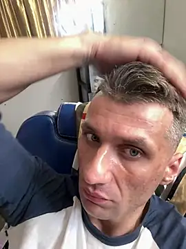 Snapshot of sexyhotstud12 chatting on 02/18/25, 08:05 sexyhotstud12 online show from 02/18/25, 08:05