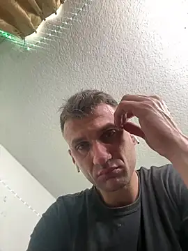 Snapshot of sexyhotstud12 chatting on 02/25/25, 05:04 sexyhotstud12 online show from 02/25/25, 05:04