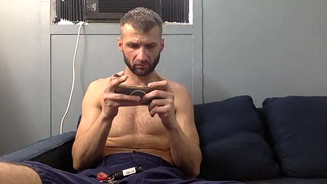 Snapshot of sexyhotstud12 chatting on 12/14/25, 07:07 sexyhotstud12 online show from 12/14/25, 07:07