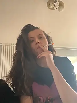 Snapshot of bunnythetailor chatting on 02/10/26, 08:18 bunnythetailor online show from 02/10/26, 08:18