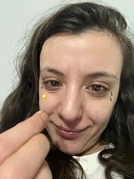 Snapshot of bunnythetailor chatting on 02/22/26, 08:51 bunnythetailor online show from 02/22/26, 08:51