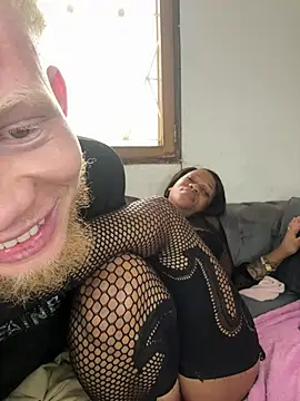Boneca25 online show from 06/27/26, 12:22