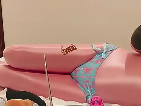 Snapshot of Cucked_Sissy_Bitch chatting on 02/27/26, 05:02 Cucked Sissy Bitch online show from 02/27/26, 05:02