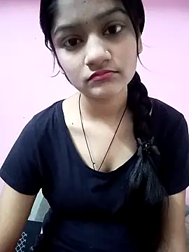 Snapshot of Tanu-00 chatting on 10/02/25, 01:40 Tanu-00 online show from 10/02/25, 01:40