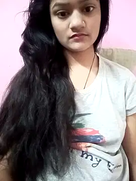 Snapshot of Tanu-00 chatting on 10/10/25, 03:05 Tanu-00 online show from 10/10/25, 03:05