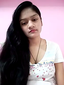 Snapshot of Tanu-00 chatting on 10/12/25, 03:55 Tanu-00 online show from 10/12/25, 03:55