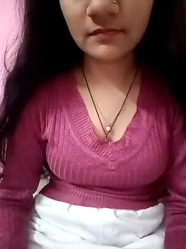 Snapshot of Tanu-00 chatting on 11/29/25, 04:54 Tanu-00 online show from 11/29/25, 04:54