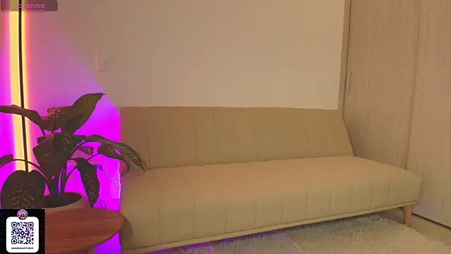 Mara Santoro online show from 11/07/25, 12:10