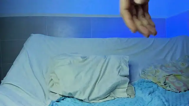 Snapshot of Ximena__1 chatting on 03/08/25, 12:09 Ximena 1 online show from 03/08/25, 12:09