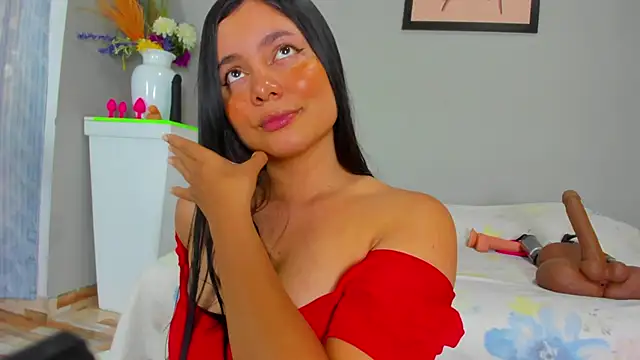 evaa greey online show from 11/21/25, 08:07