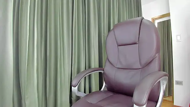 Tombarden online show from 03/18/25, 06:59